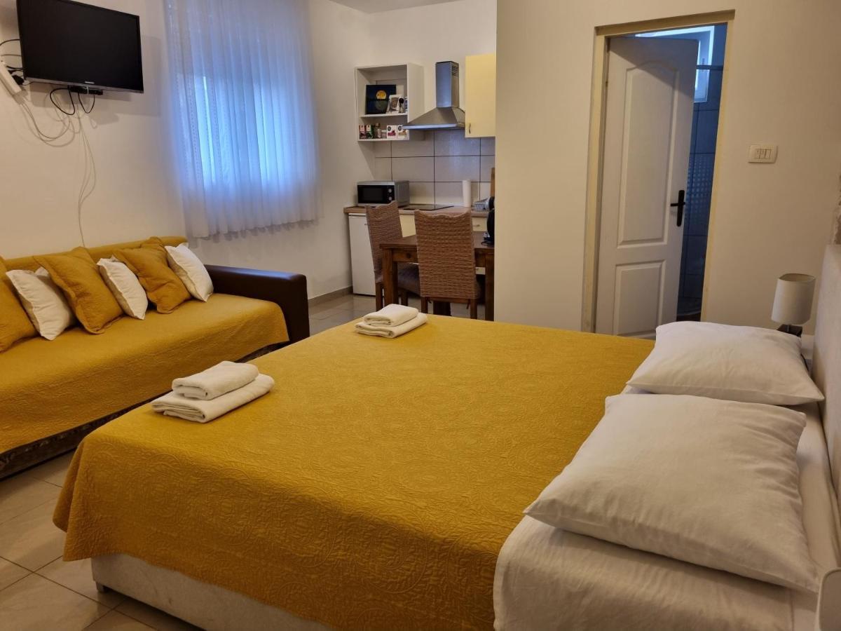 Guest House Renata1 Zadar Zimmer foto